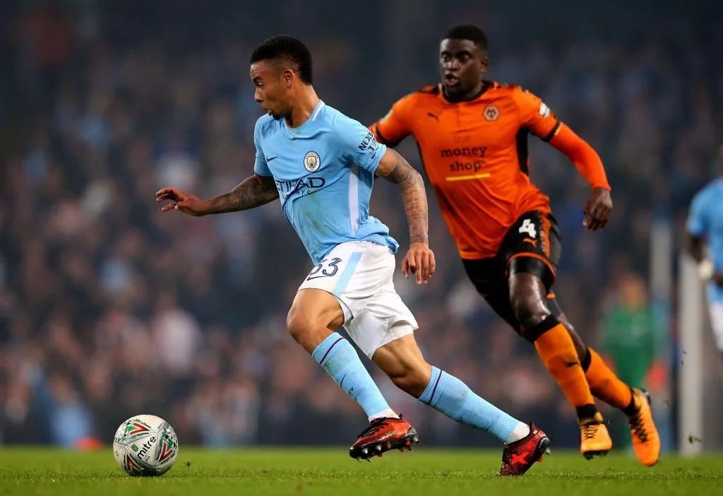 星空体育官网入口-包含意大利球队铁桶防守，力保不失一球的词条